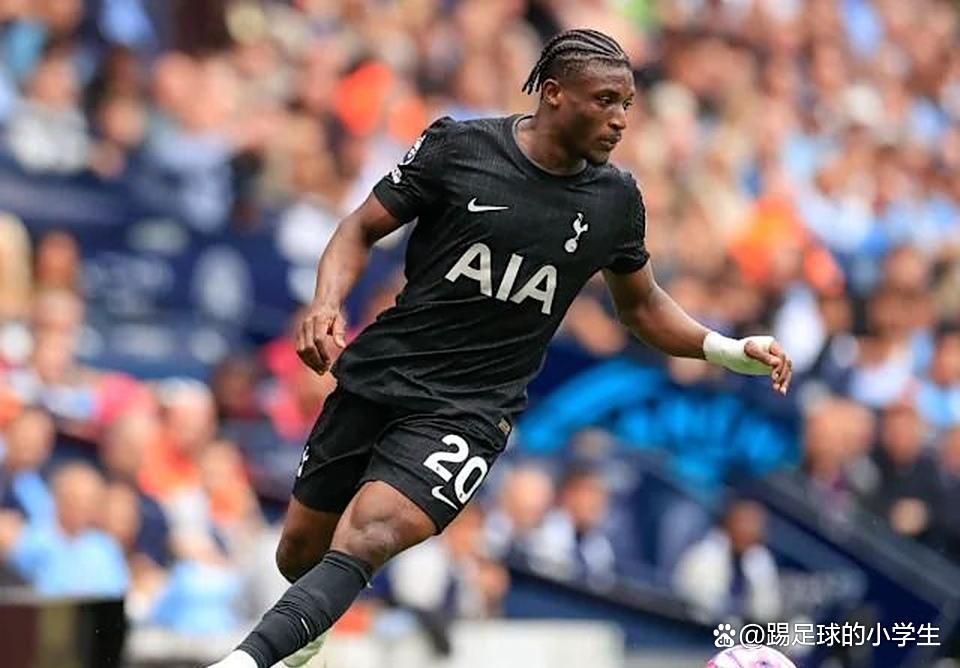 九游体育官网-西汉姆迎意甲关键赛，清晨战术微调，信心回归，球队文化再被提及(西汉姆联vs富勒姆比分预测)