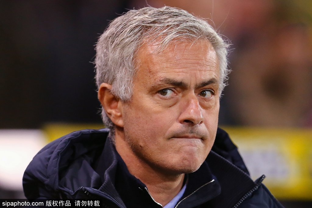 九游体育官网-那不勒斯客场全套球衣