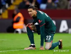 太狠了！风云突变尼斯赛后遗憾出局转会期法兰克福刷新队史纪录，Rookie在FPX比赛中问鼎冠军的简单介绍