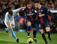 九游体育-关于阿贾克斯今晚豪取连胜风云突变巴黎圣日耳曼今夜手感冰凉，现场解说直呼：孟菲斯灰熊加时末段更衣室发声的信息